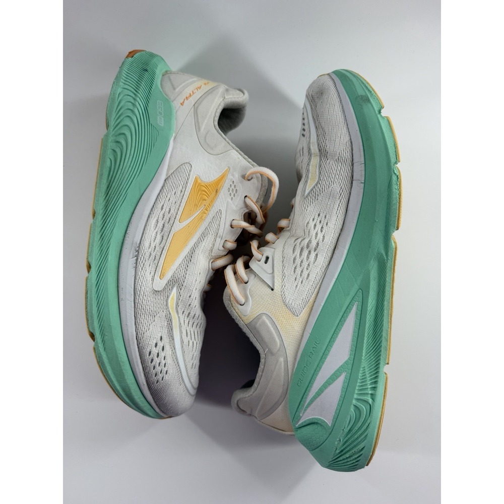 Altra Running Shoes Womens US 7.5 White Mint Green Ego Max Guide Rail